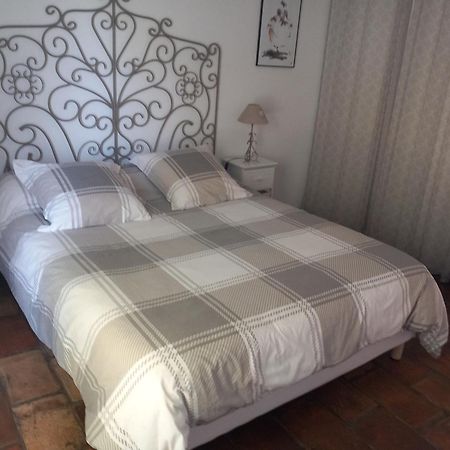 Mas Sicard Chambre D'Hotes En Camargue Арл Екстериор снимка